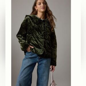 Nwt the Hazel tie front velvet quilted jacket